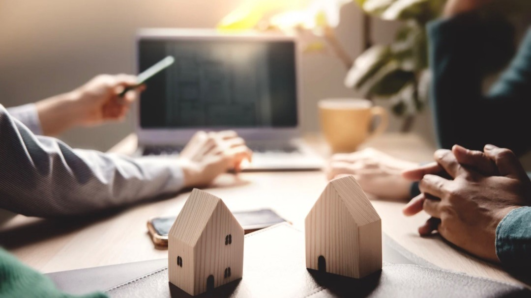 Sofoximmo: Smart Real Estate and Strategic Growth